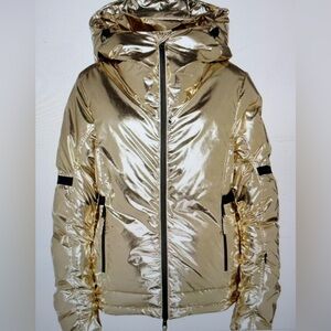JET SET JOANNA GOLD METALLIC SKI JACKET: New with tags
